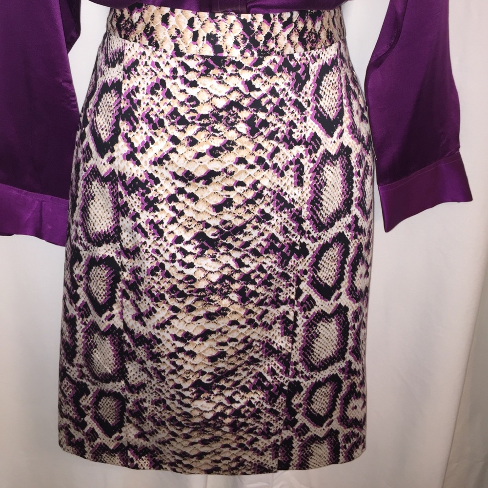 Nanette Lepore  slim skirt